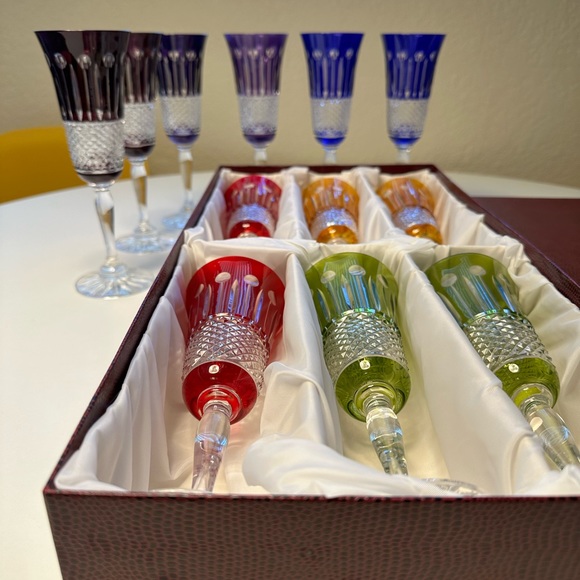 Les Trois Toques Champagne Flutes - Picture 5 of 7